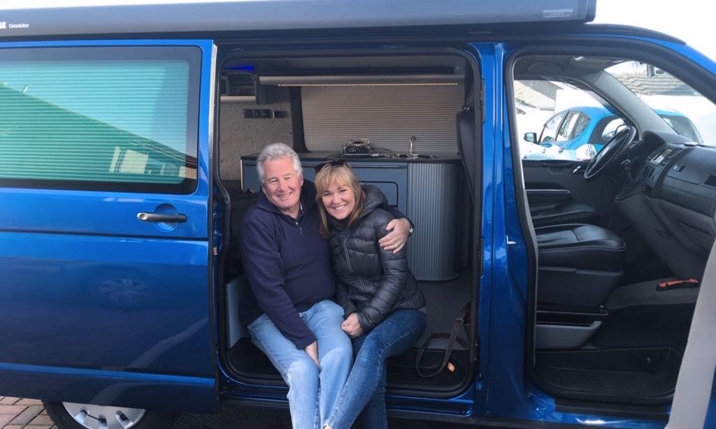 Duncan-and-Johanna-receiving-with-their-newly-converted-volkswagen-transporter-t5-conversion