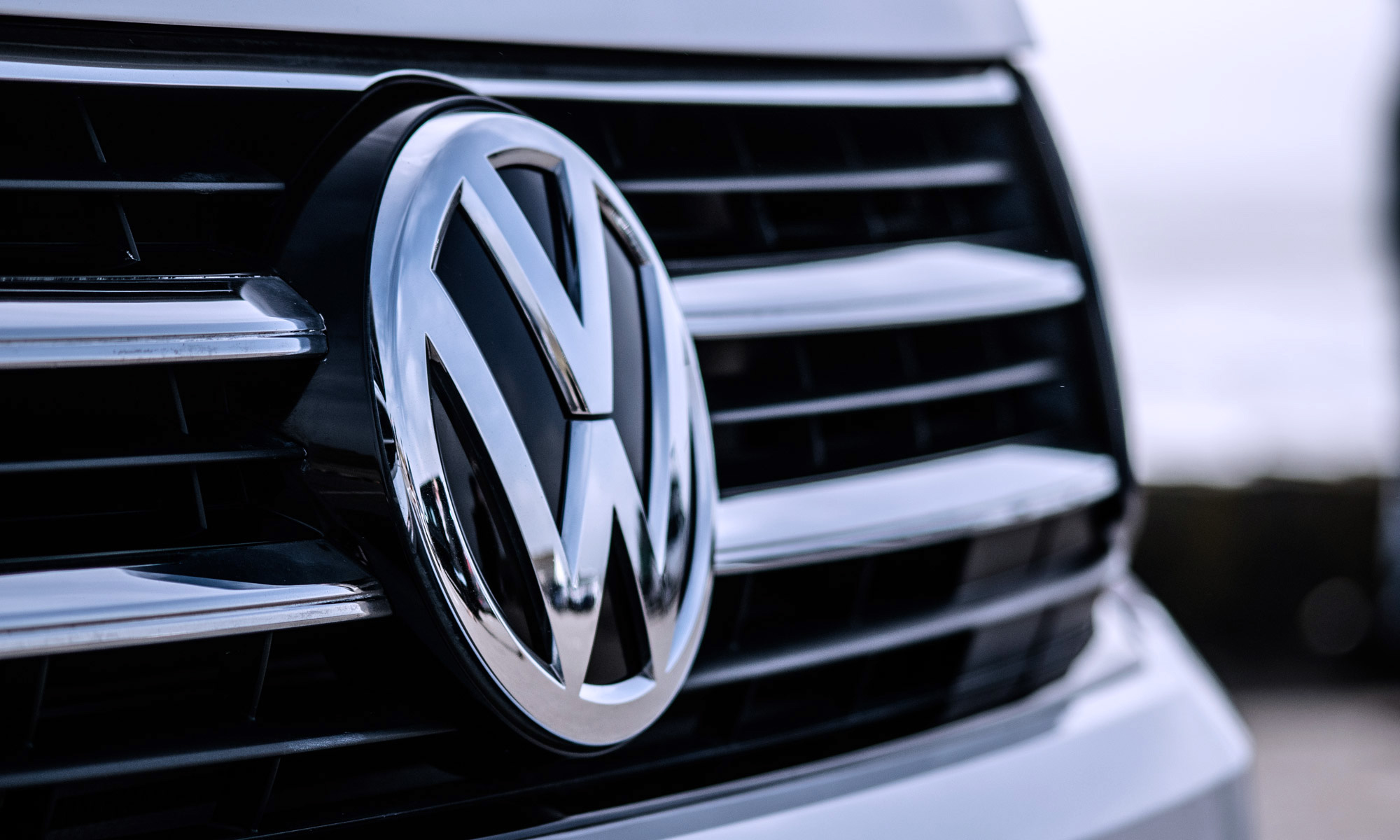 Sportline-t6-external-transporter-badge-front