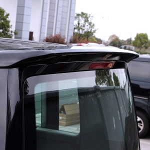 Primed-VW-T5-Sportline-spoiler-barn-door