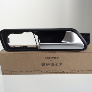 VW-Caddy-brushed-chrome-handles