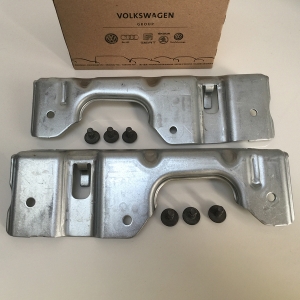 grab-handle-bracket-and-screws-for-volkswagen-transporter