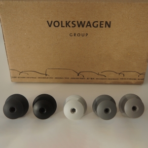 pearl-moonrock-classic-black-and-anthracite-panel-clips-vw-t5-t6-volkswagen