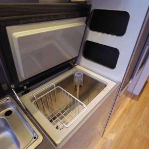 evo-5.4-gloss-white-short-t6-t57